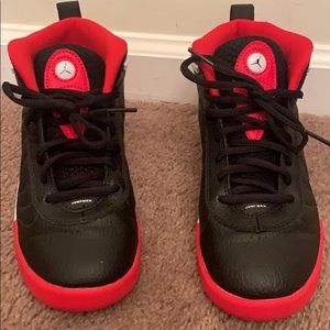 Boys Jordan Shoes Size 3 Great Condition